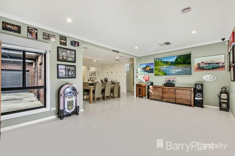 Property photo of 15 Aspera Drive Brookfield VIC 3338