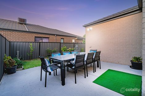 Property photo of 64 Peppertree Parade Craigieburn VIC 3064