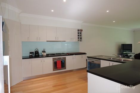 Property photo of 2A Beenak Court Doncaster East VIC 3109