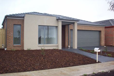 Property photo of 4 Aspen Crescent Point Cook VIC 3030