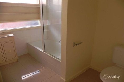 Property photo of 2 Coorabong Avenue Rosebud VIC 3939