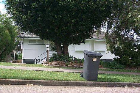 Property photo of 59 Mingera Street Mansfield QLD 4122