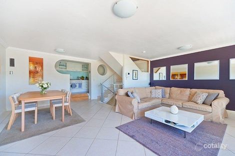 Property photo of 21/4 Beach Street Curl Curl NSW 2096