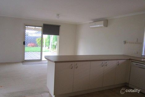 Property photo of 10 Middleham Close Cranbourne West VIC 3977