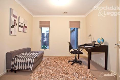 Property photo of 16 Katrine Place Deer Park VIC 3023