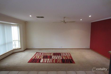 Property photo of 2 Davies Place Pooraka SA 5095