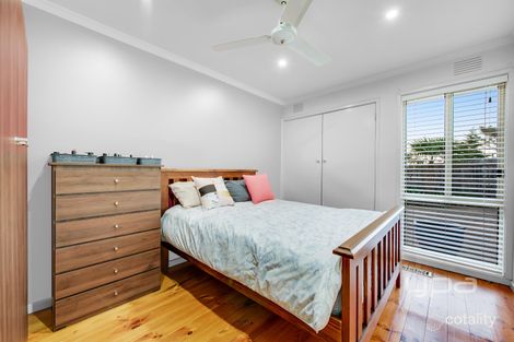 Property photo of 8 Cook Place Westmeadows VIC 3049