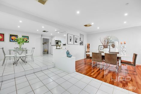 Property photo of 8 Cook Place Westmeadows VIC 3049