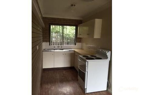 Property photo of 3/557 Kemp Street Lavington NSW 2641