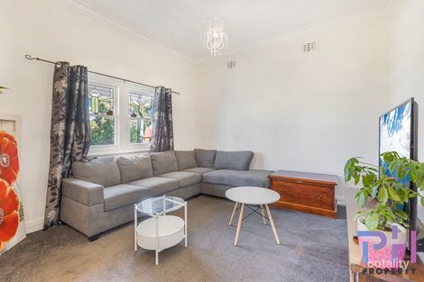 Property photo of 10 Burrowes Street Golden Square VIC 3555