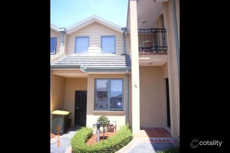 Property photo of 4/45 Wentworth Drive Taylors Lakes VIC 3038