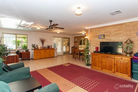 Property photo of 64 Kelvin Road Wattle Grove WA 6107