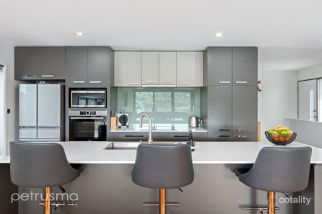 Property photo of 27 Raleigh Court Howrah TAS 7018