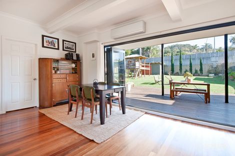Property photo of 22 Tall Timbers Road Wamberal NSW 2260