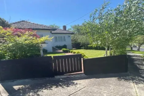 1 Benbrook Ave, Mont Albert North, VIC 3129
