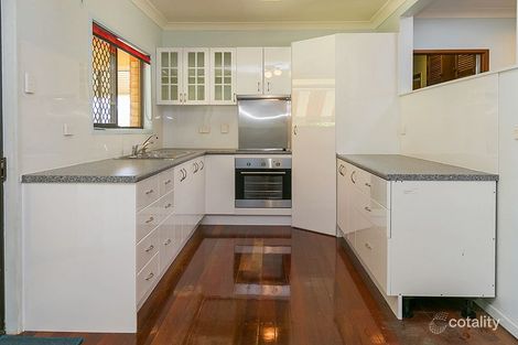 Property photo of 19 Jacaranda Drive Torquay QLD 4655