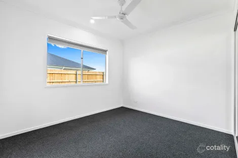 Property photo of 18 North Lakes Circuit Burrum Heads QLD 4659