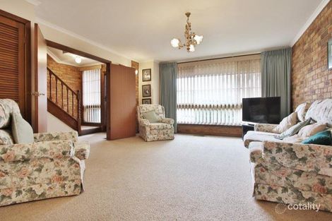 Property photo of 8/219-223 Mahoneys Road Forest Hill VIC 3131