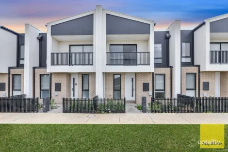 Property photo of 7 Andre Walk Truganina VIC 3029