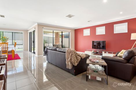 Property photo of 13 Londonderry Way Epsom VIC 3551
