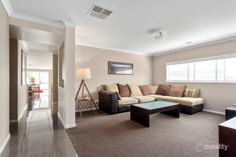 Property photo of 13 Londonderry Way Epsom VIC 3551