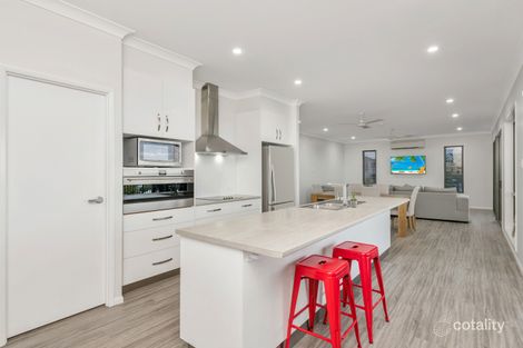 Property photo of 41 Shutehaven Circuit Bushland Beach QLD 4818