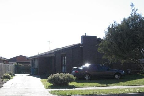 Property photo of 35 Elmbank Drive Keysborough VIC 3173