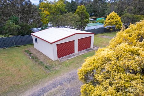 Property photo of 2 Eileen Court Kensington Grove QLD 4341