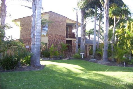 3 Grosvenor Pl, Alexander Heights, WA 6064