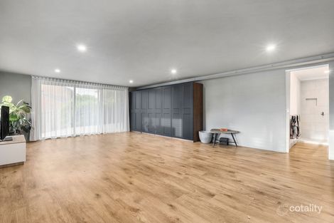 Property photo of 1 Gaylard Court Berwick VIC 3806