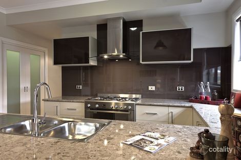 Property photo of 13 Riverside Boulevard Killara VIC 3691