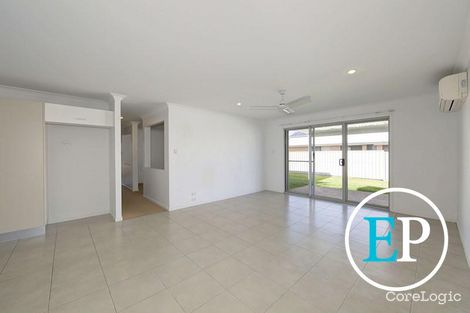 Property photo of 13 Wedgeleaf Place Ashfield QLD 4670