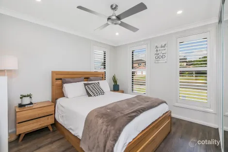 Property photo of 65 St Clair Avenue St Clair NSW 2759