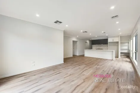 Property photo of 40 Scandia Drive Mickleham VIC 3064