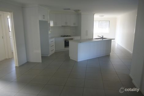 Property photo of 24 Hudson Drive Lloyd NSW 2650