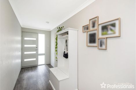 Property photo of 17 Mindalong Way Byford WA 6122