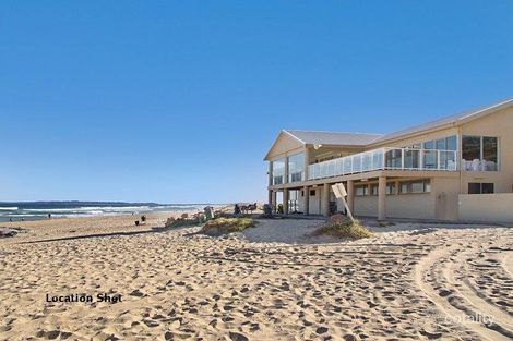 Property photo of 20 Cowlishaw Street Redhead NSW 2290