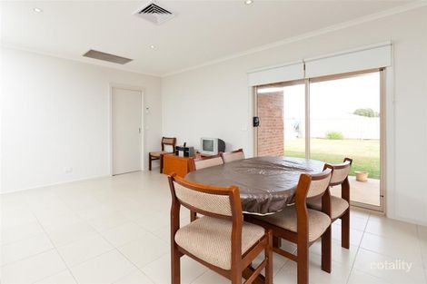 Property photo of 8 Anne Cox Drive Red Cliffs VIC 3496