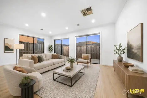 Property photo of 12 Romulus Crescent Cranbourne West VIC 3977