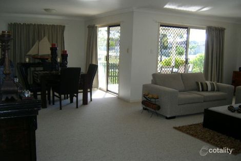 Property photo of 2/161 Whiting Street Labrador QLD 4215