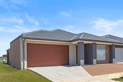 5 Wheatland Dr, Truganina, VIC 3029