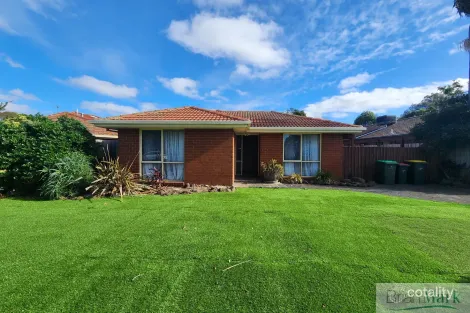 4 Walwa Pl, Werribee, VIC 3030