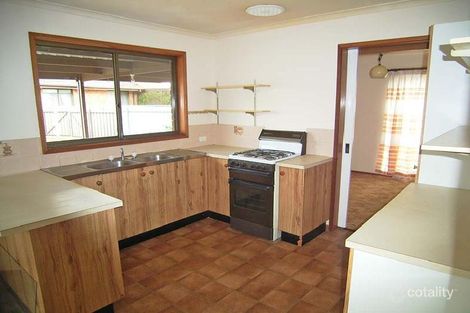 Property photo of 6 Mallee Court Thurgoona NSW 2640