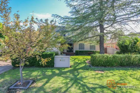 Property photo of 10 Beveridge Crescent Dubbo NSW 2830