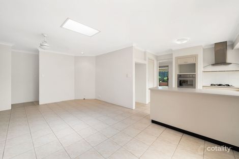 Property photo of 3 Palm Court Thornlie WA 6108