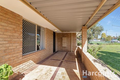 Property photo of 31 Deyoung Road Craigie WA 6025
