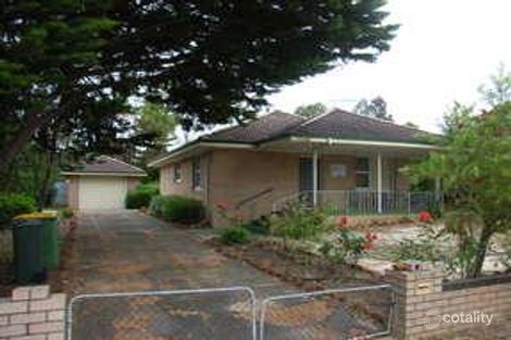 12 Nichol St, Mundaring, WA 6073