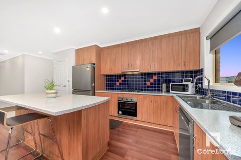 Property photo of 7 Wills Terrace Burnside Heights VIC 3023