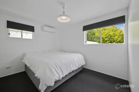 Property photo of 1/101 Gray Road West End QLD 4101