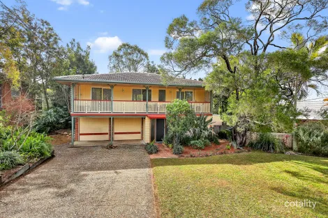 Property photo of 17 Tuttumburra Court Ferny Hills QLD 4055